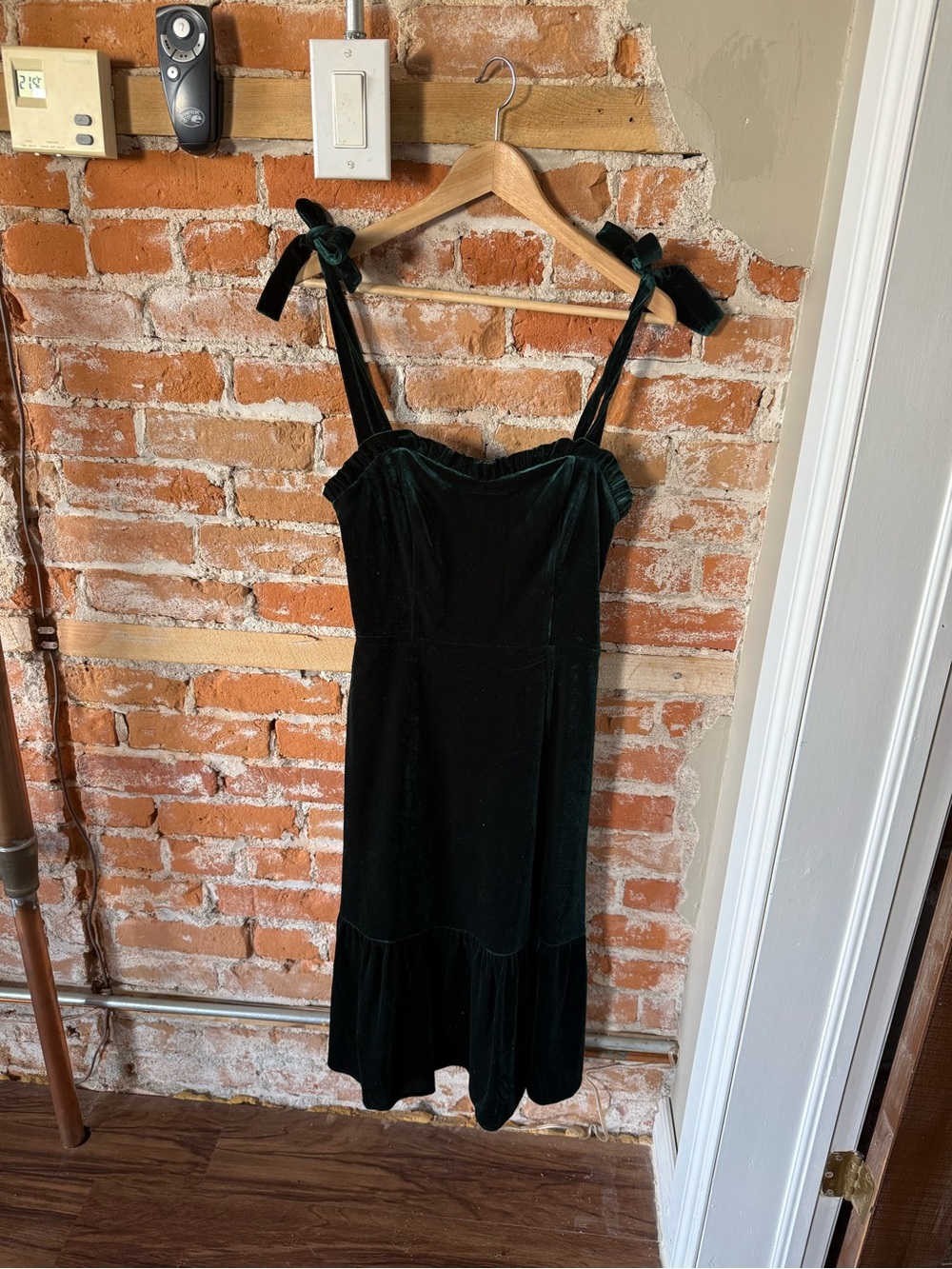Belle & Bloom Dark Green Velvet Midi Dress with Tie Straps - Picture 4 of 5